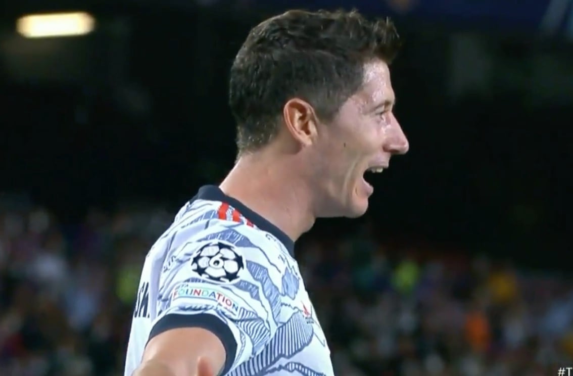 Robert Lewandowski anotó el segundo del Bayern Múnich vs el FC Barcelona