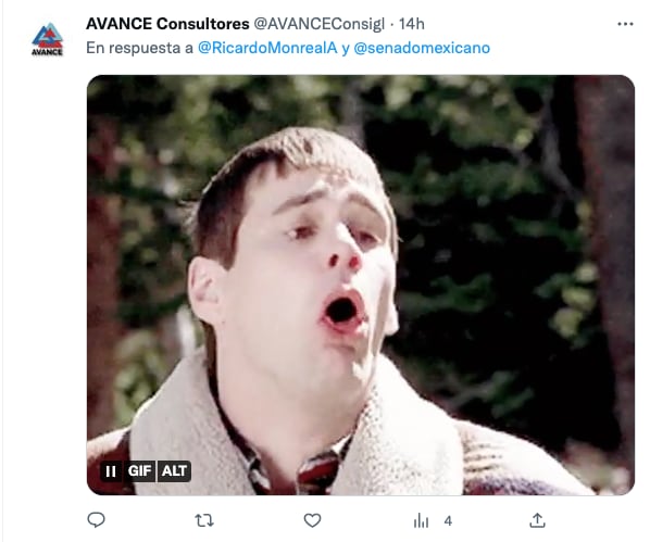 memes a Ricardo Monreal por acto oficial para la inauguración de su foto