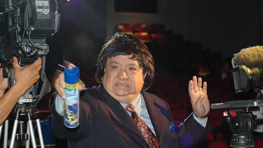 ¿Luis de Alba inventó la palabra ‘naco’? Así lo presume el comediante al Escorpión Dorado