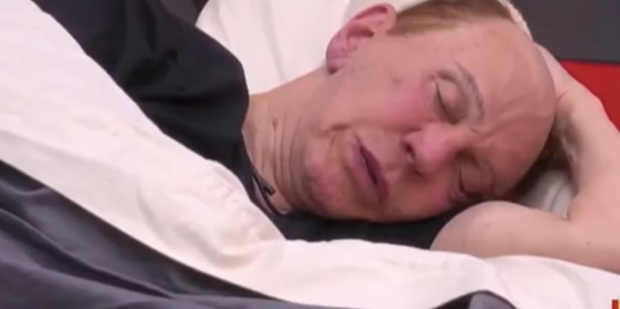 A Osmel Sousa se le cae la peluca