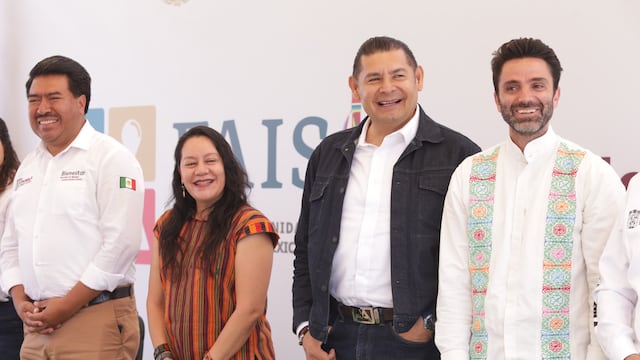 Gobierno de Puebla y México reconocen derechos indígenas en Canoa