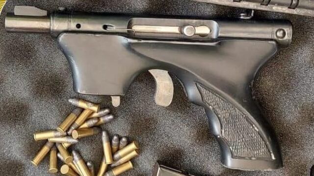 submetralladora Six Flags