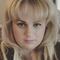 FOTO: Rebel Wilson presume su cuerpo en lencería tras perder 30 kilos