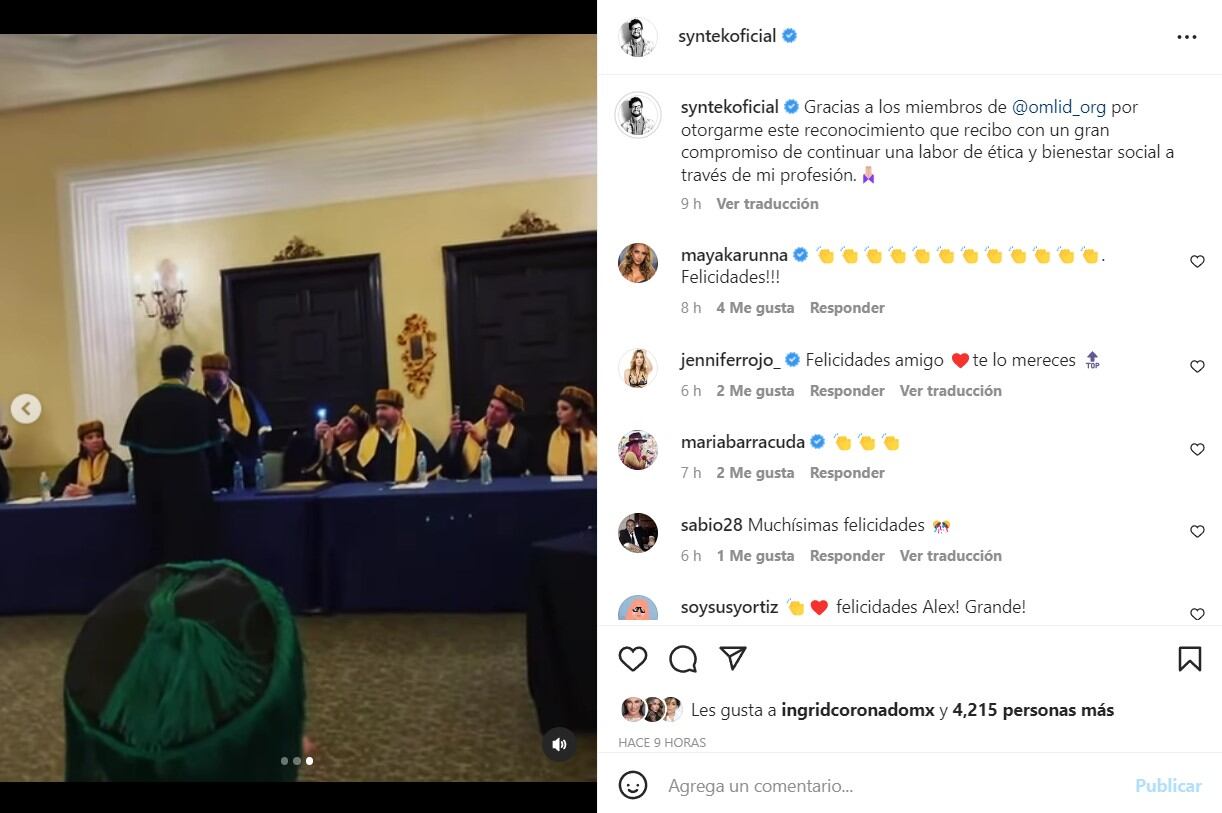 Aleks Syntek recibe Doctorado Honoris Causa