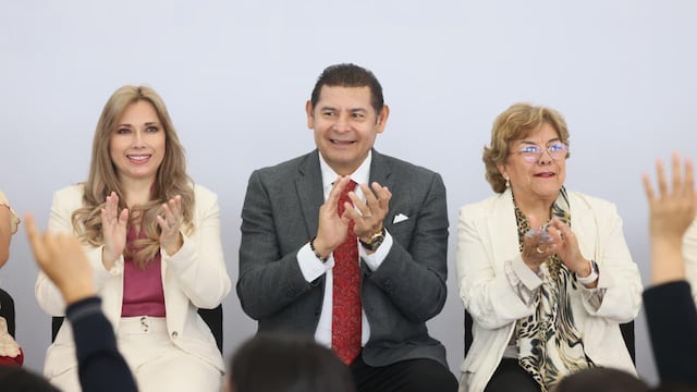 OPS destacó a Puebla como referente nacional en la implementación del programa Familias Fuertes: Amor y Límites.