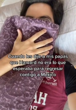 Joven dejó Harvard por su 'novia'
