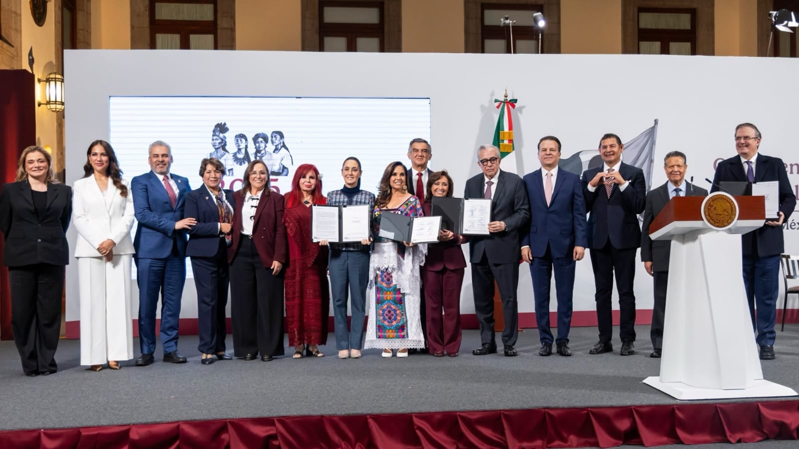 Premio a la Innovación y polos de desarrollo