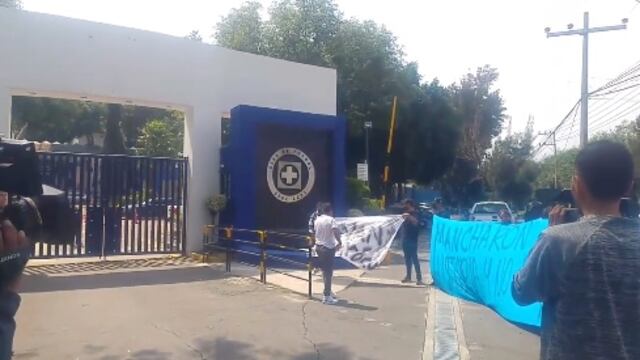 Protestas por goleada al Cruz Azul