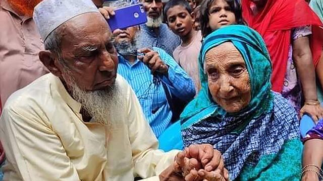 Abdul Kuddus Munsi y su madre Mongola Nessa