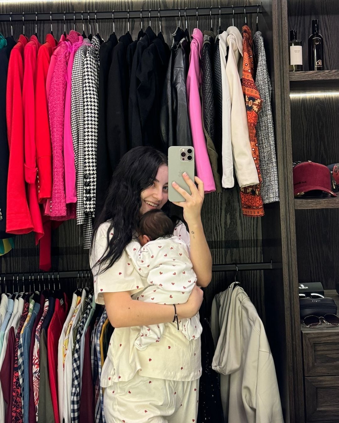 Paola Dalay y su hija Tessa