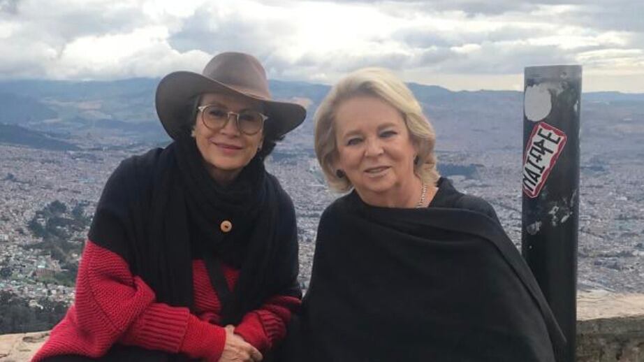 Patricia Reyes Spíndola está de luto por la muerte de su hermana, Marta Núñez