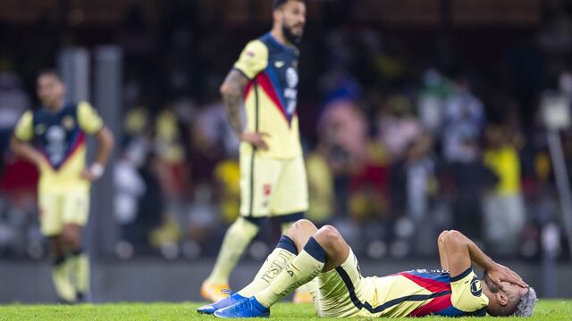 Roger Martínez sobre el césped