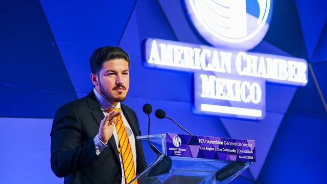 Samuel García en asamblea American Chamber México