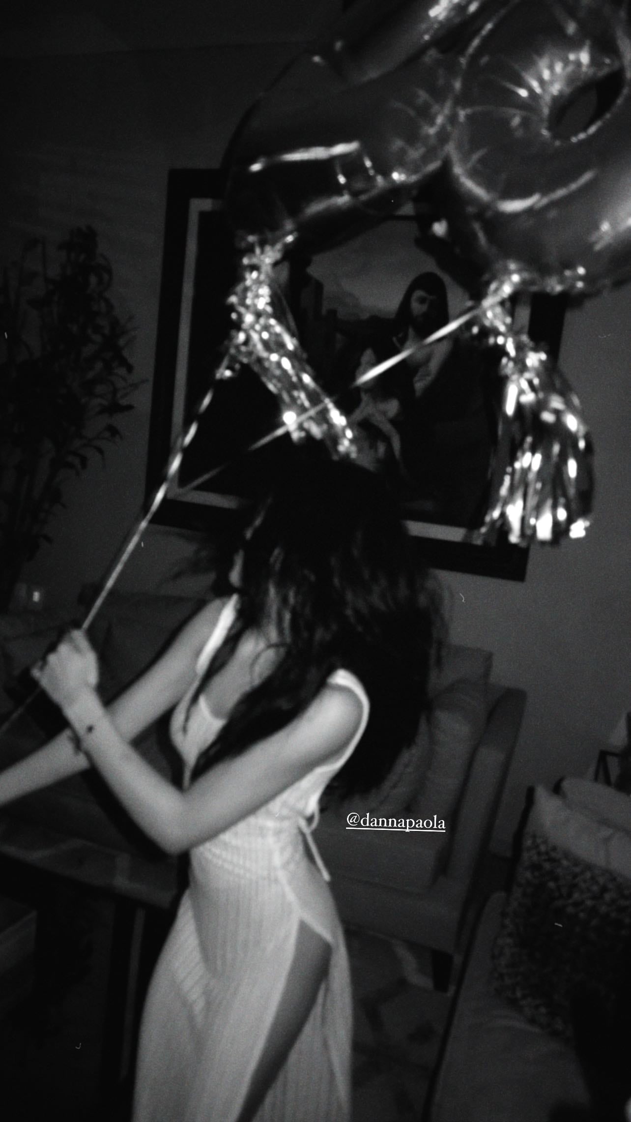 Danna Paola celebra sus 28 años