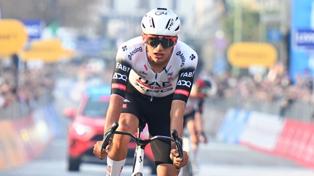 ¿Cuándo y cómo ver al mexicano Isaac del Toro en el Giro del Veneto 2025?