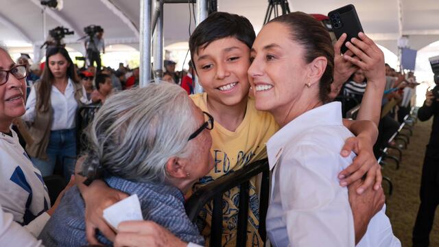 Pensión Mujeres con Bienestar; evento de noviembre de 2024 en Michoacán