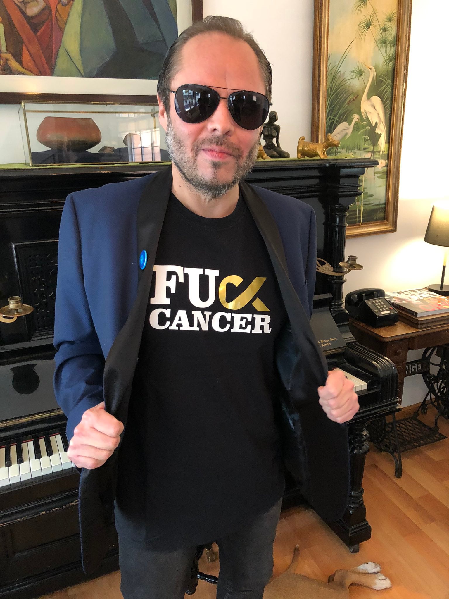 Lino Nava cuando celebró haber vencido el cáncer.