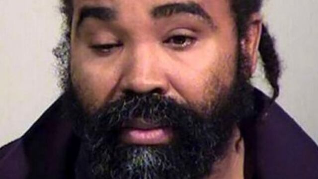 Nathan Sutherland, enfermero