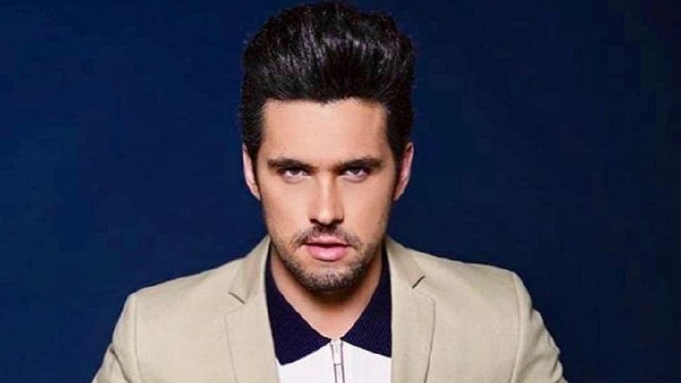 Lambda García se muestra feliz por el regreso de Eleazar Gómez a la música