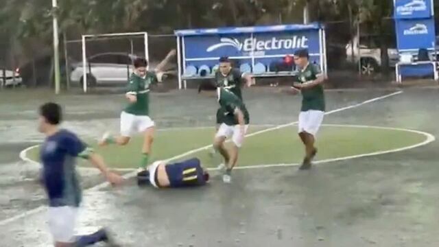 Captan terrible pelea campal en partido de futbol amateur en Guadalajara.