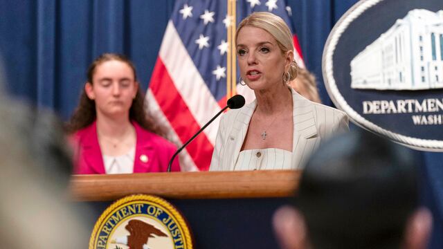 Pam Bondi, fiscal general de Estados Unidos