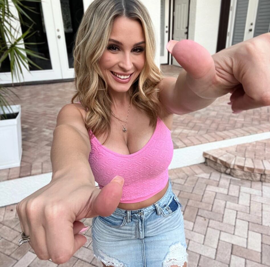 Enfermera Alli Rae