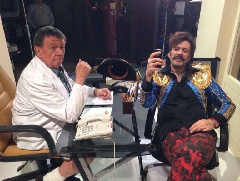 Chabelo junto a su hijo menor