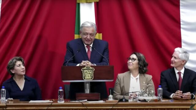 AMLO sorprende en toma de protesta de Delfina Gómez con un mensaje