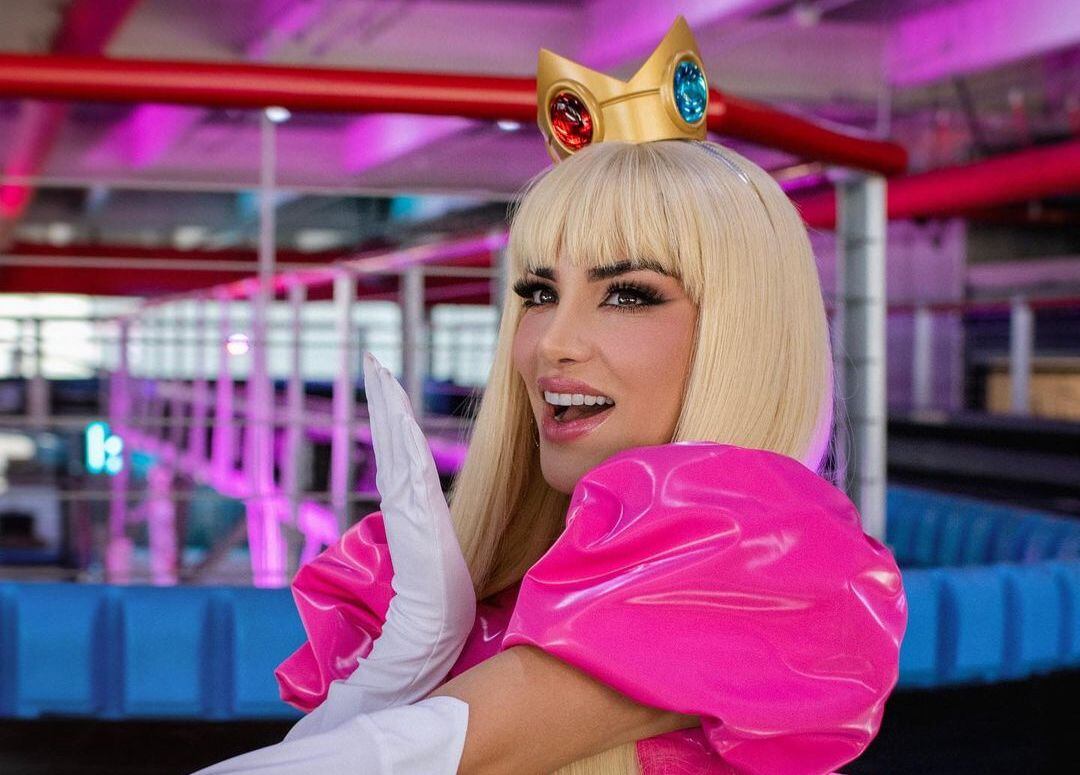 Kimberly Loaiza hace un homenaje a la princesa Peach en Game Over; esta es la letra de la canción