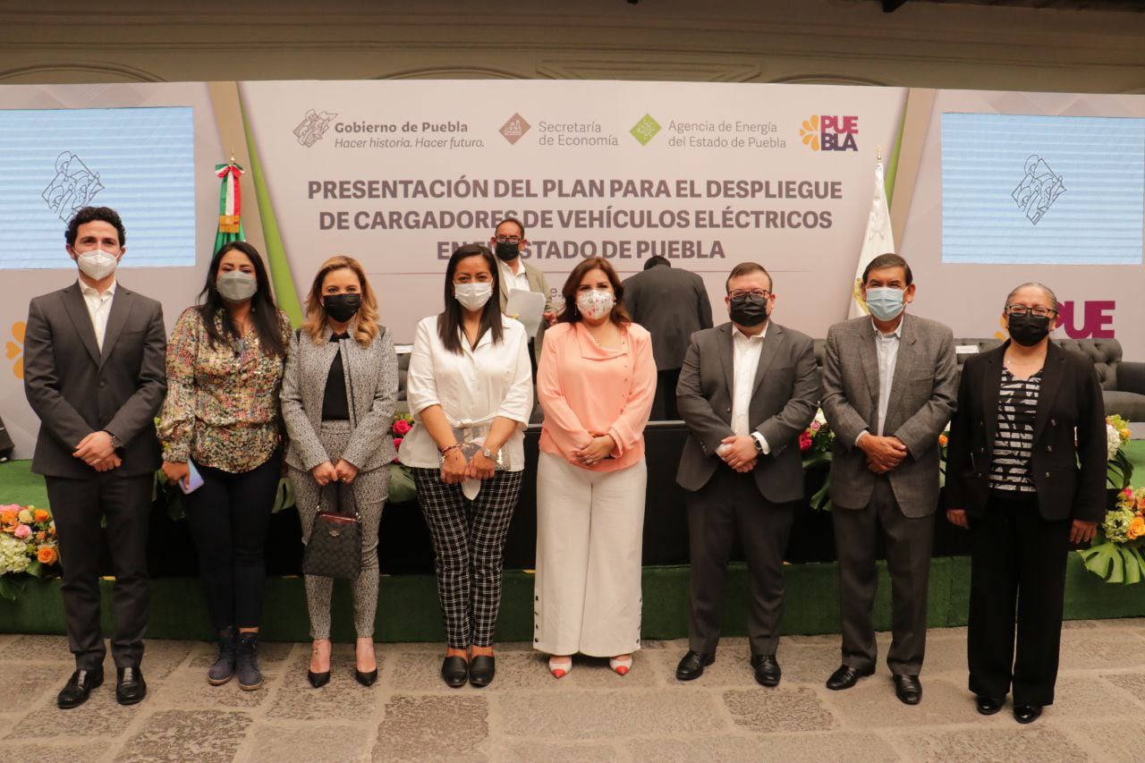 Presentación del Plan para el Despliegue de Cargadores de Vehículos Eléctricos