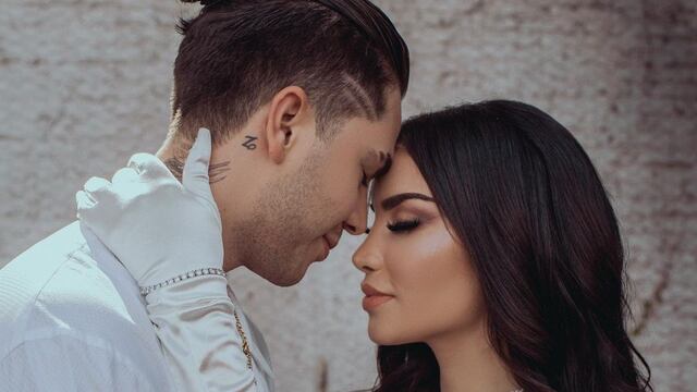 Juan de Dios Pantoja y Kimberly Loaiza