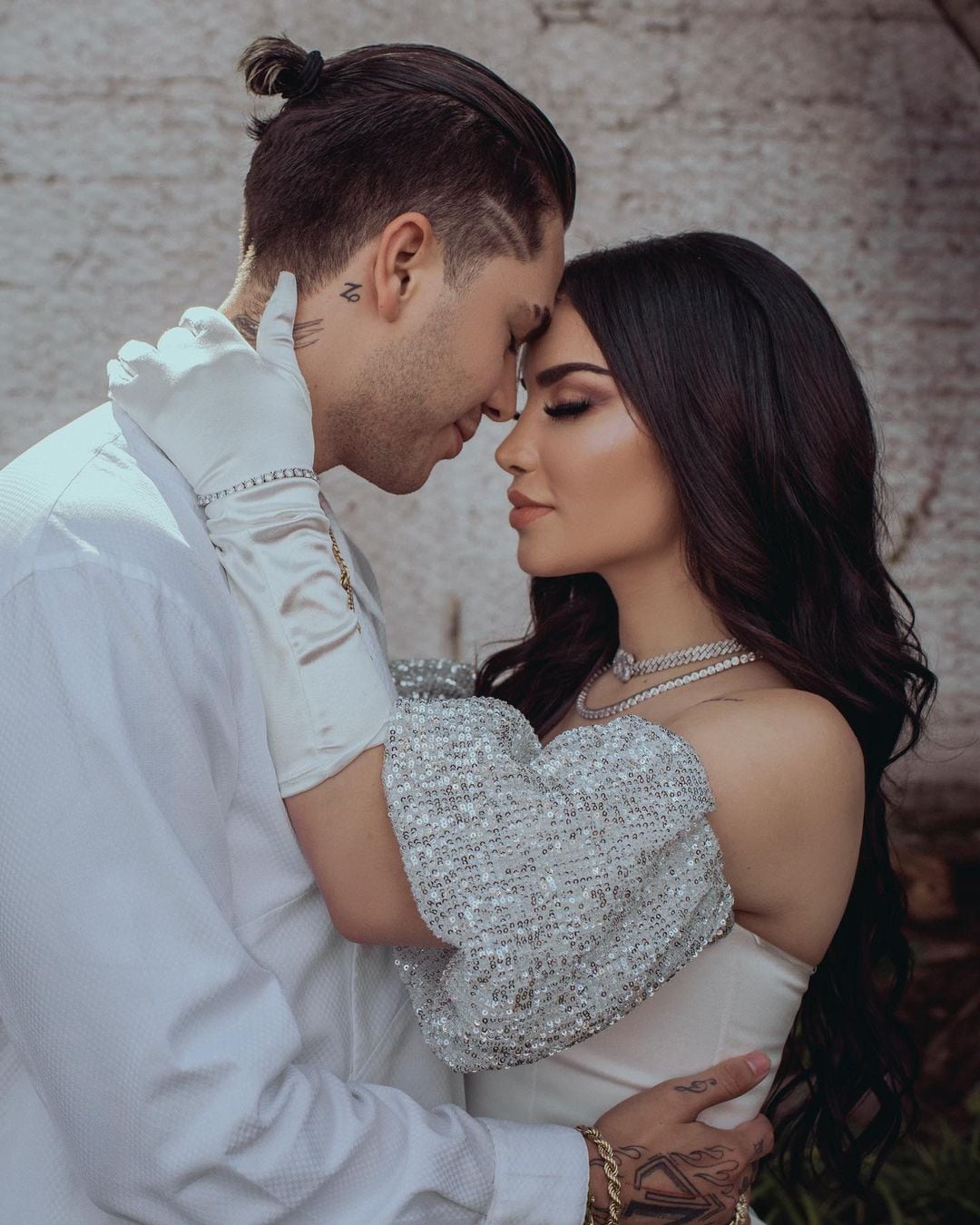 Juan de Dios Pantoja y Kimberly Loaiza