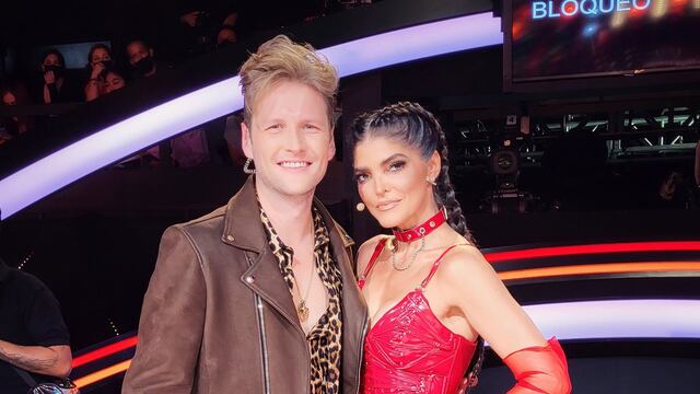 Alexander Acha con Ana Bárbara en La Academia