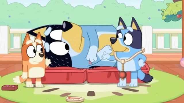 Jugando al hospital con Bluey