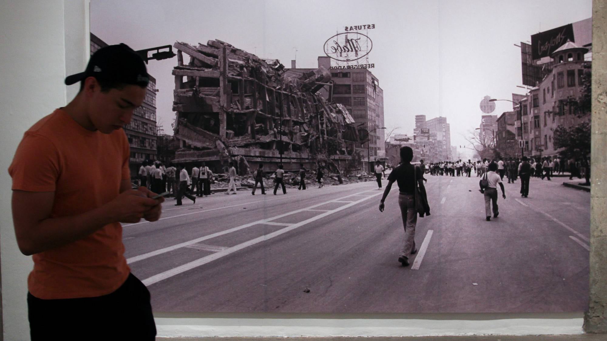 Réplicas: El imaginario colectivo del Sismo de 1985