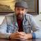 Juan Luis Guerra denuncia robo a uno de sus músicos en el aeropuerto de Colombia