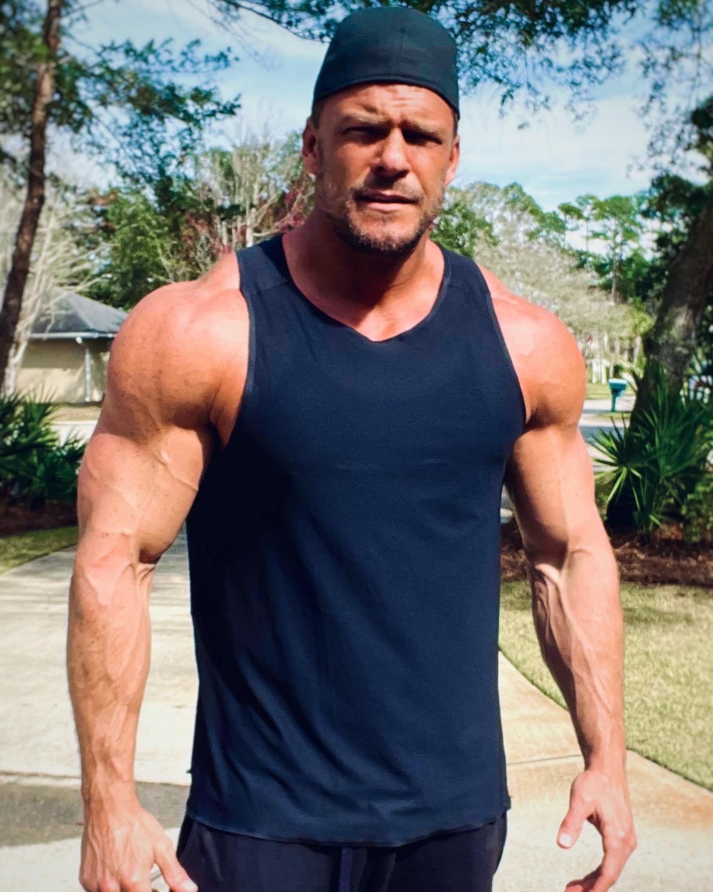 Alan Ritchson, actor.