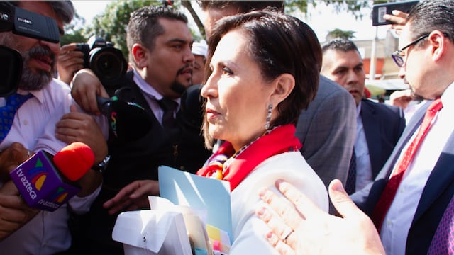 Rosario Robles en su arribo al Reclusorio Sur para la audiencia de vinculación a proceso.
