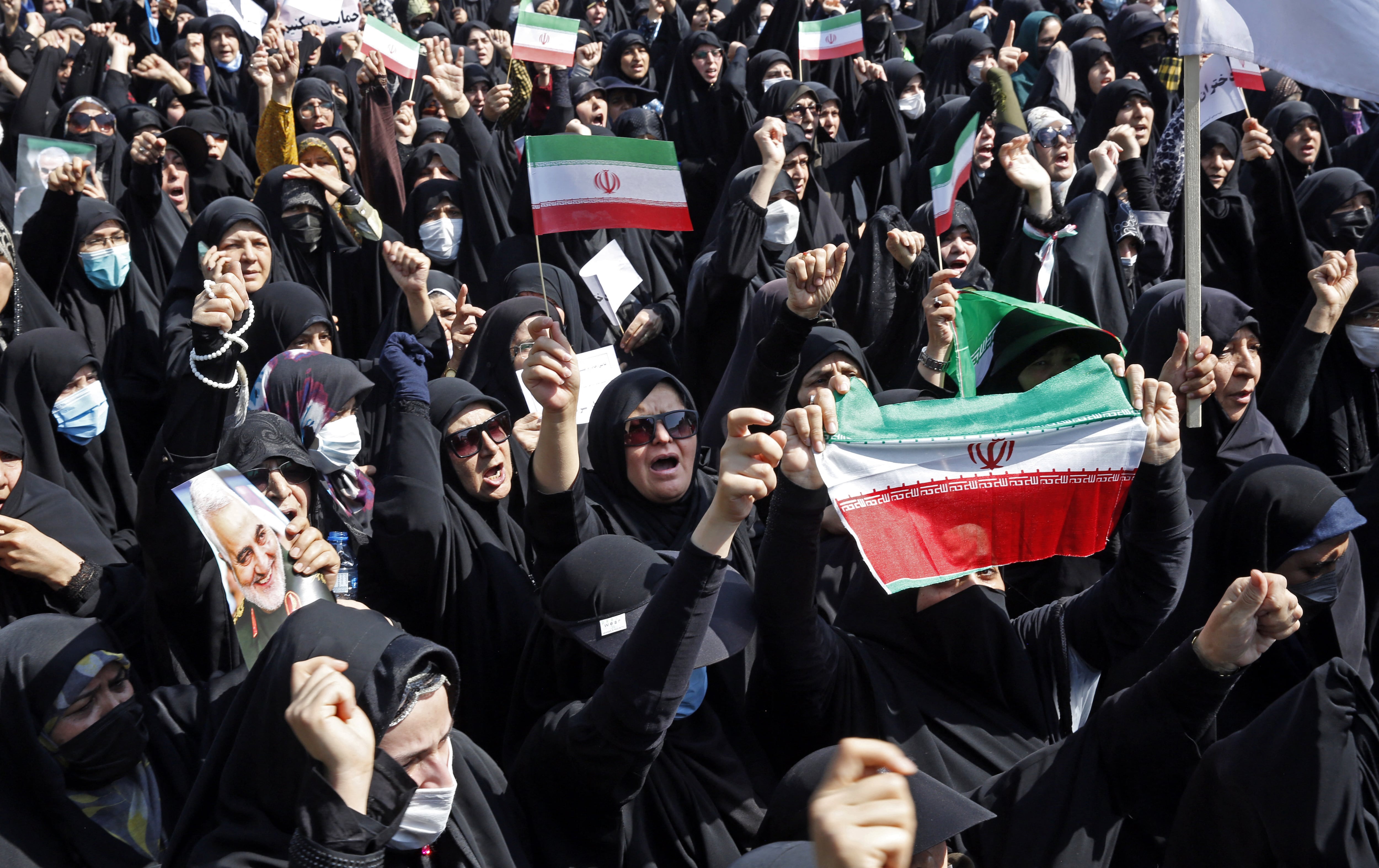 Irán reportan al menos a 30 muertos por protestas por la muerte de Mahsa Amini a manos de la policía