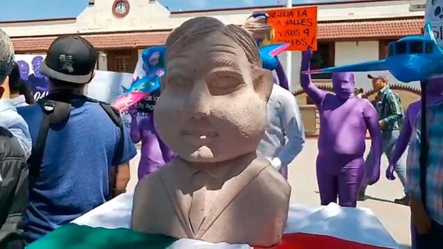 Busto de Andrés Manuel López Obrador.