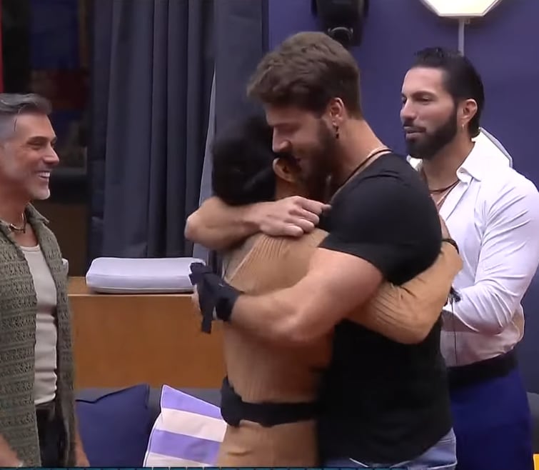 La Barby Juárez corre a abrazar a Jorge Losa tras su salvación en La Casa de los Famosos México.