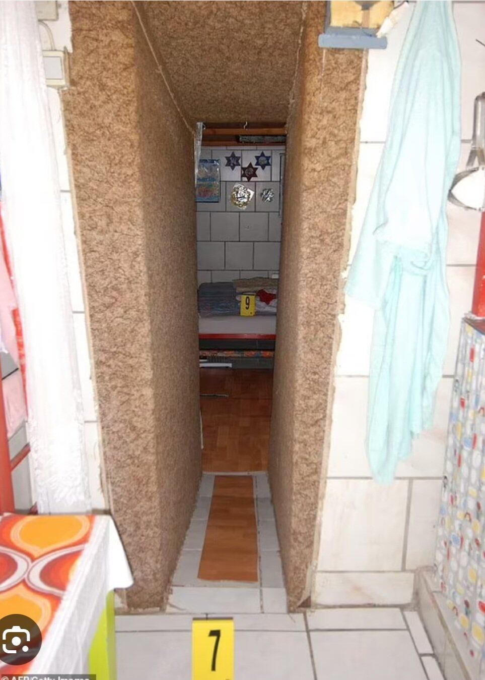 Sótano en la casa de Josef Fritzl donde mantuvo secuestrada a su hija Elizabeth Fritzl durante 24 años y con quien tuvo 7 hijos