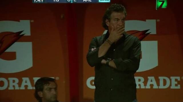 La afición de Xolos exige renuncia de Romano