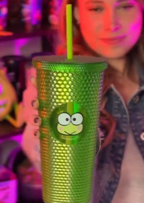 Vasos de Hello Kitty en Cinemex
