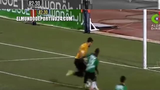 El guardameta que milita en el futbol de Argelia regaló una muestra de clase con el balón. 