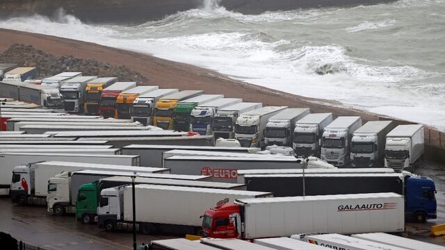 Camiones varados en el Reino Unido