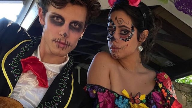 Camila Cabello y Shawn Mendes celebran Día de Muertos