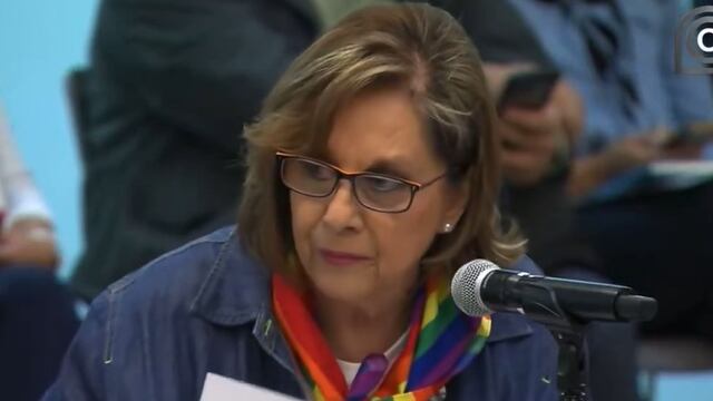 Malu Mícher, senadora de Morena, defiende Ley de Telecomunicaciones.