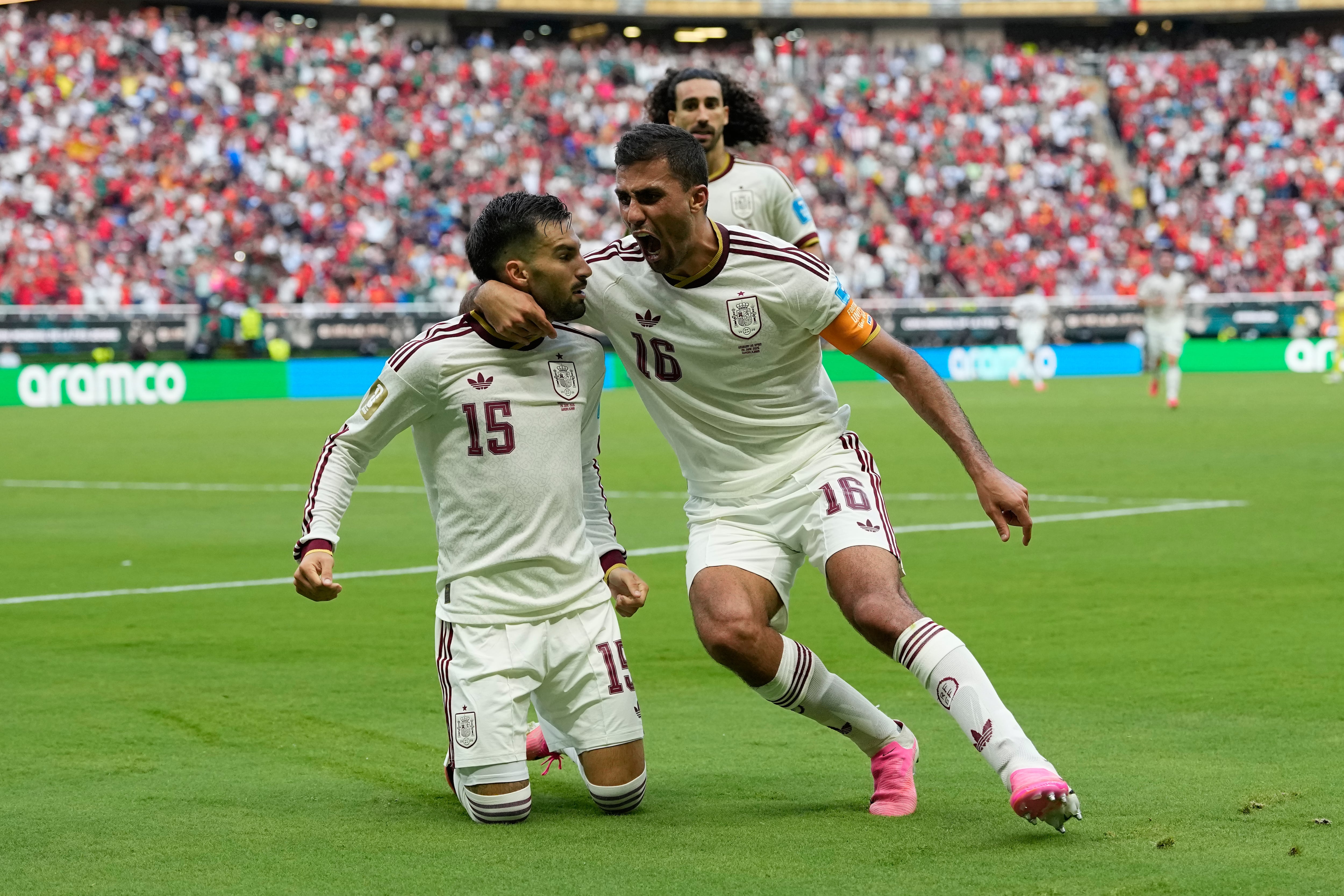 España clasifica a la siguiente ronda y Uruguay queda fuera del Mundial 2026.