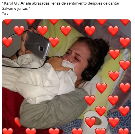 Anahí revive RBD meme